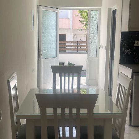 Sunflower Apartments Саранде Екстериор снимка