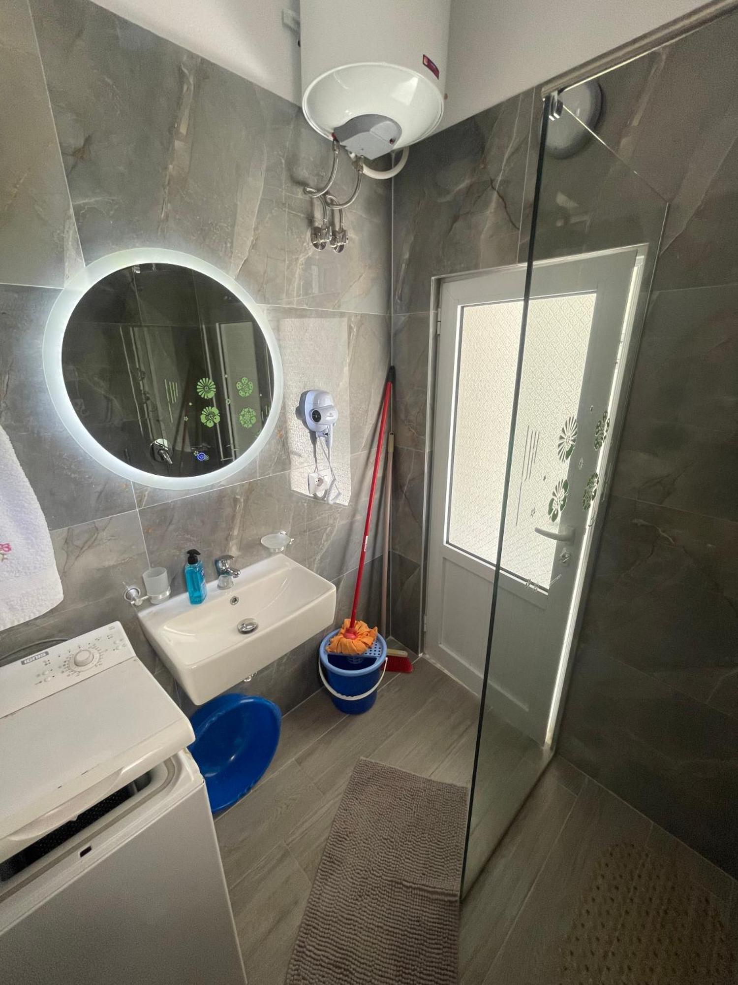 Sunflower Apartments Саранде Екстериор снимка