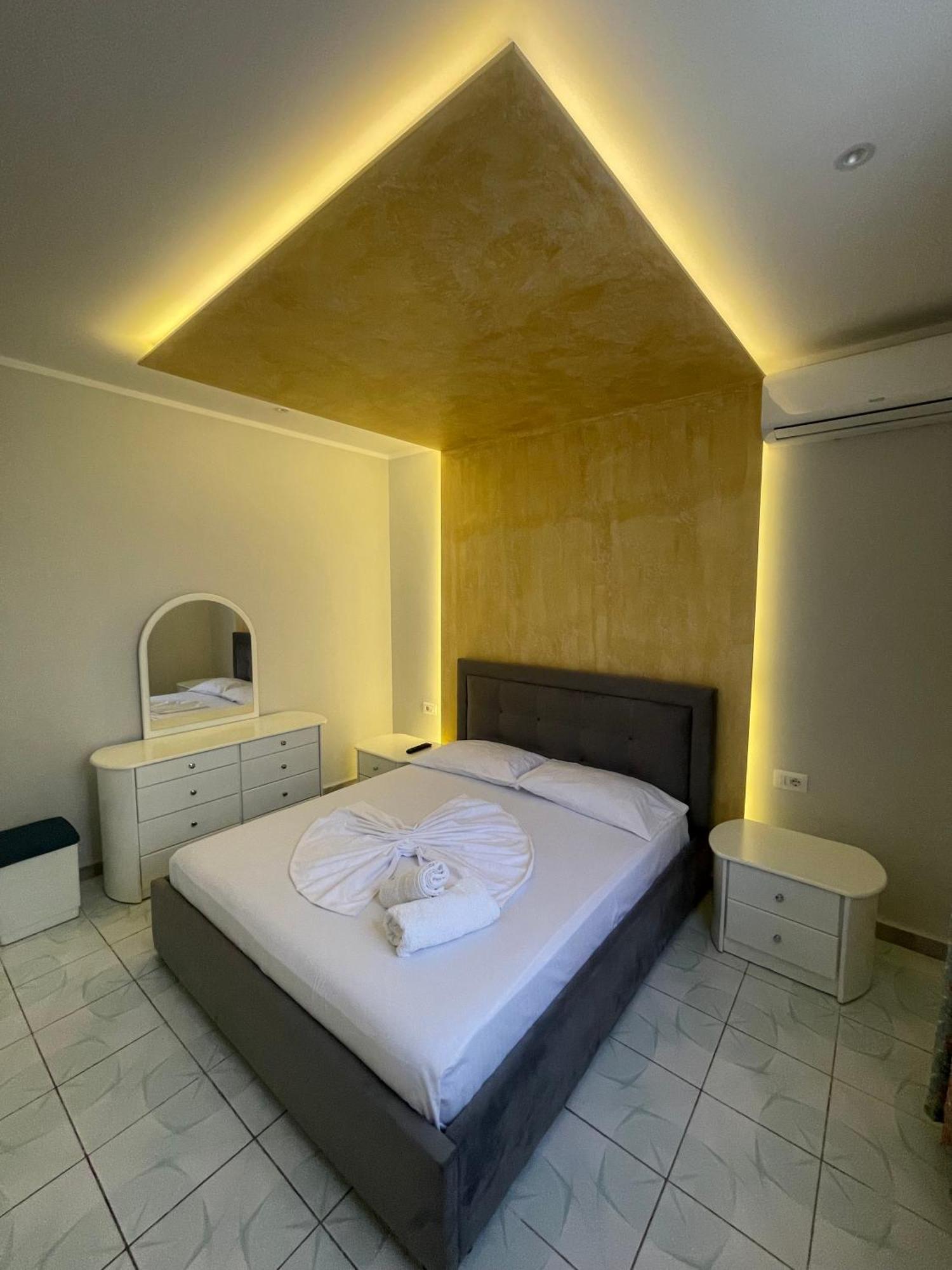 Sunflower Apartments Саранде Екстериор снимка